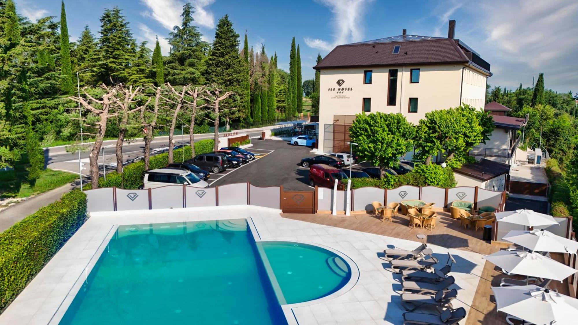 Ile Hotel Peschiera del Garda Ngoại thất bức ảnh