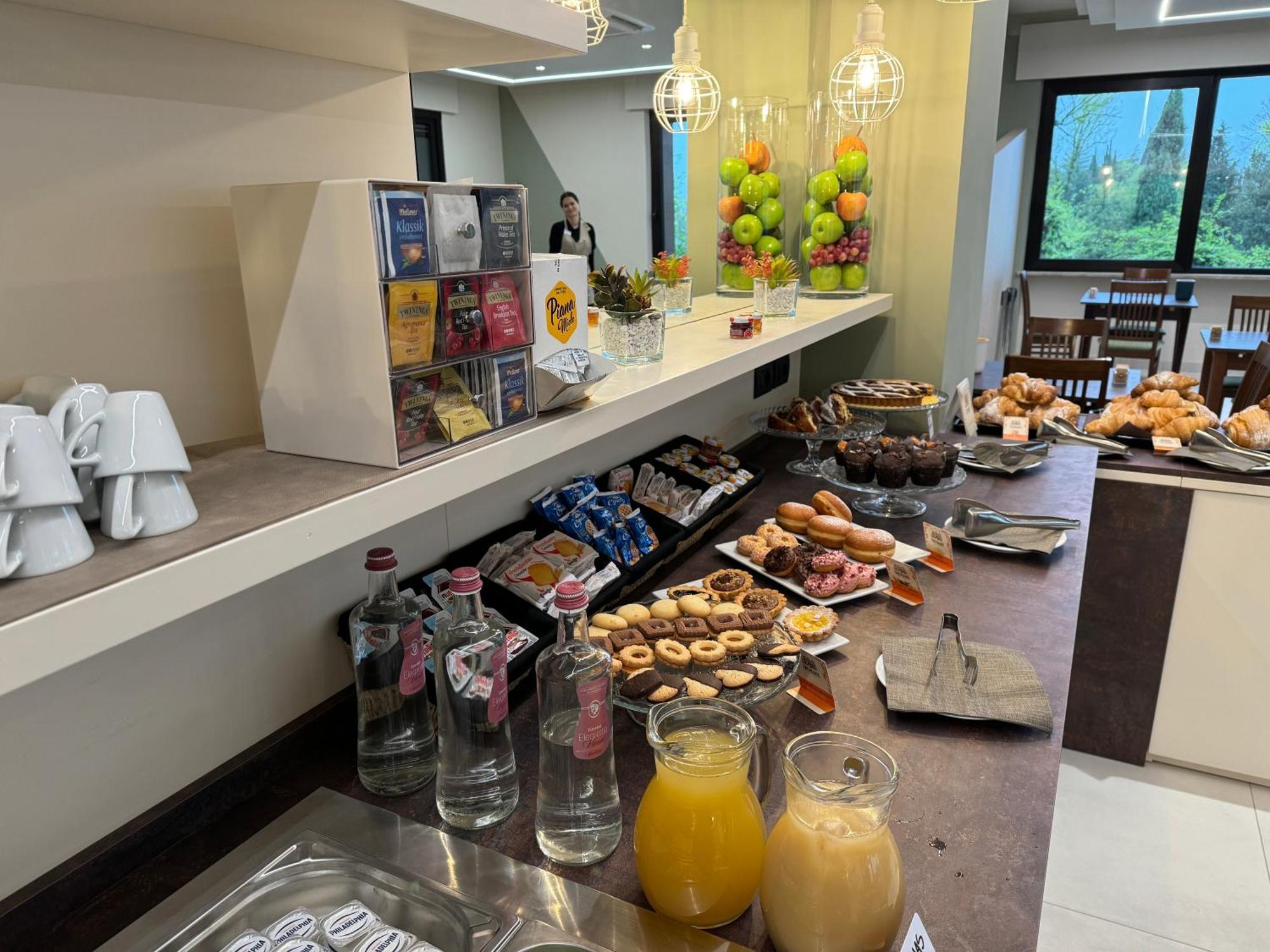 Ile Hotel Peschiera del Garda Ngoại thất bức ảnh