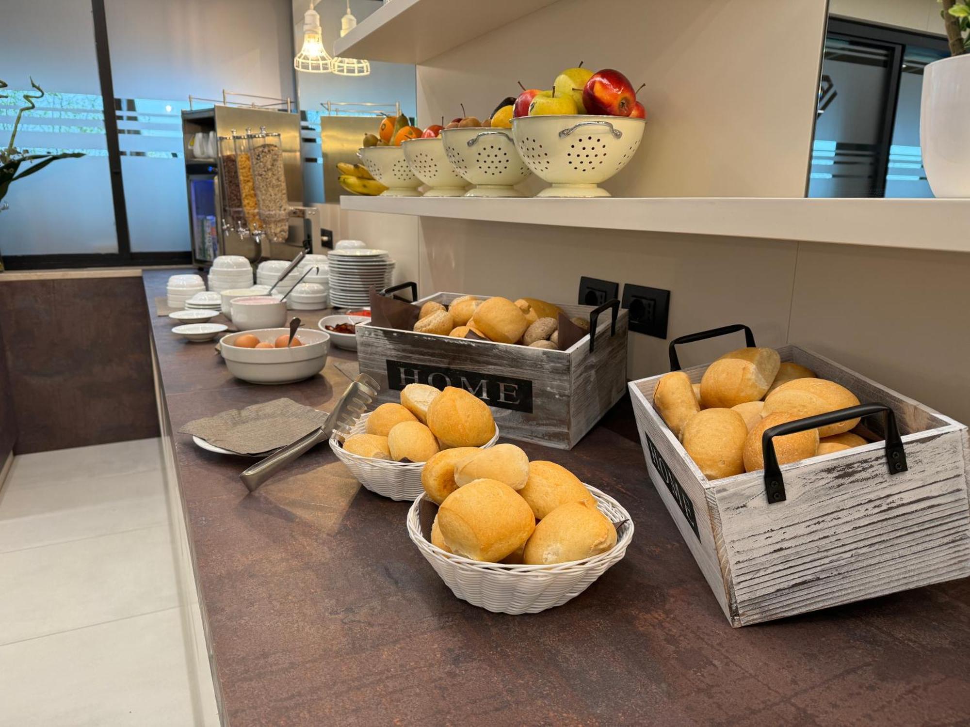 Ile Hotel Peschiera del Garda Ngoại thất bức ảnh