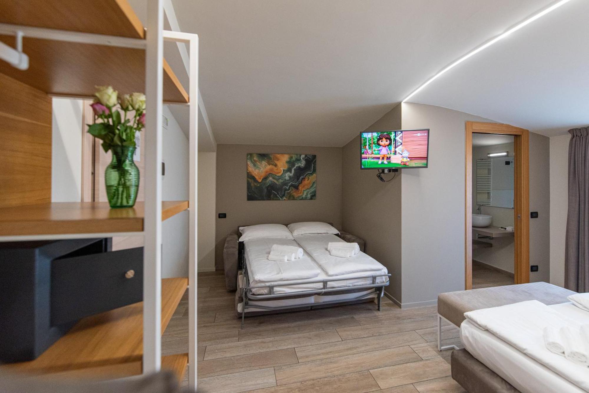 Ile Hotel Peschiera del Garda Ngoại thất bức ảnh