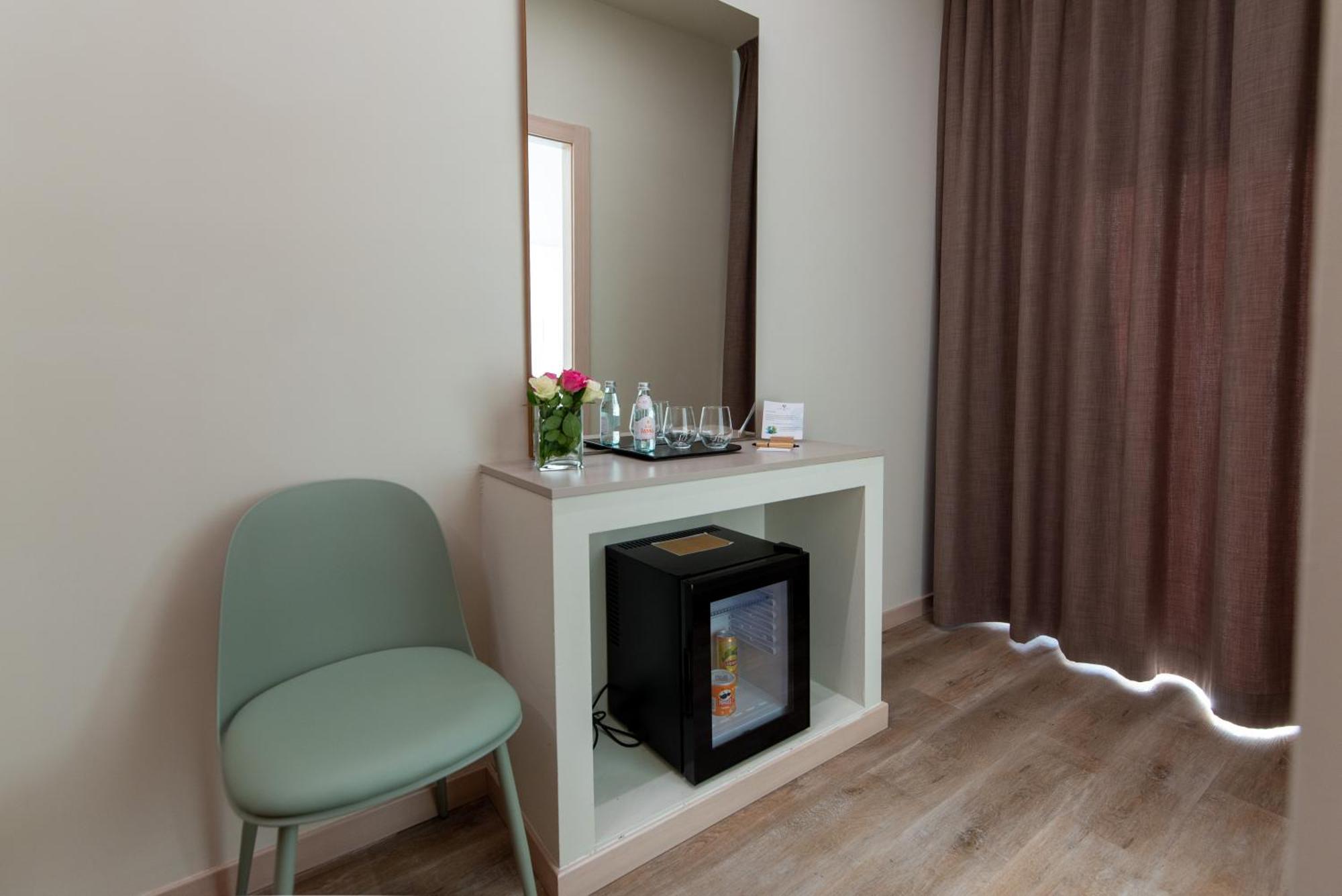 Ile Hotel Peschiera del Garda Ngoại thất bức ảnh