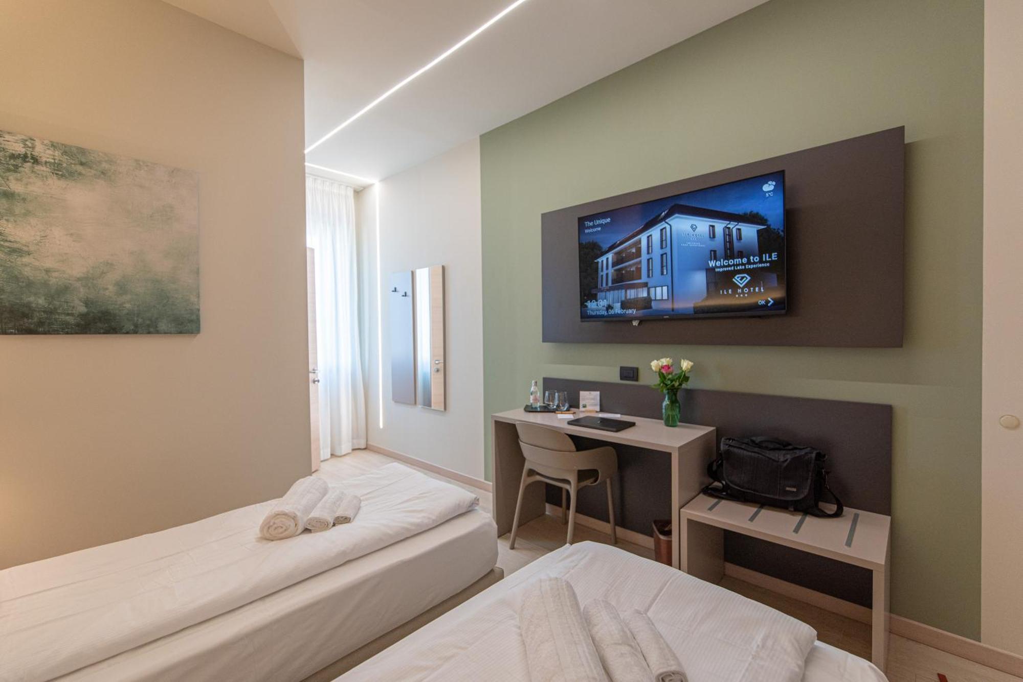 Ile Hotel Peschiera del Garda Ngoại thất bức ảnh