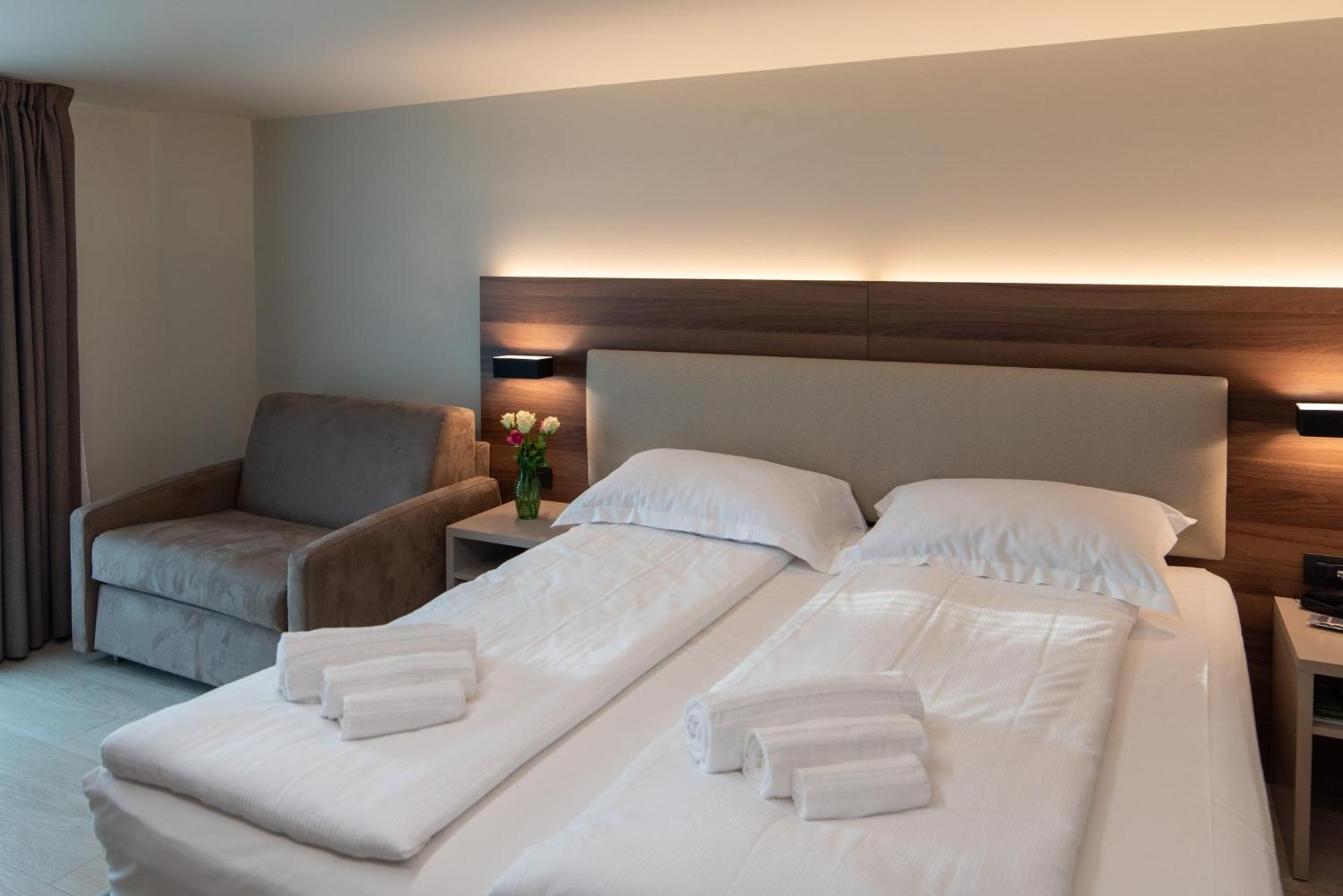 Ile Hotel Peschiera del Garda Ngoại thất bức ảnh