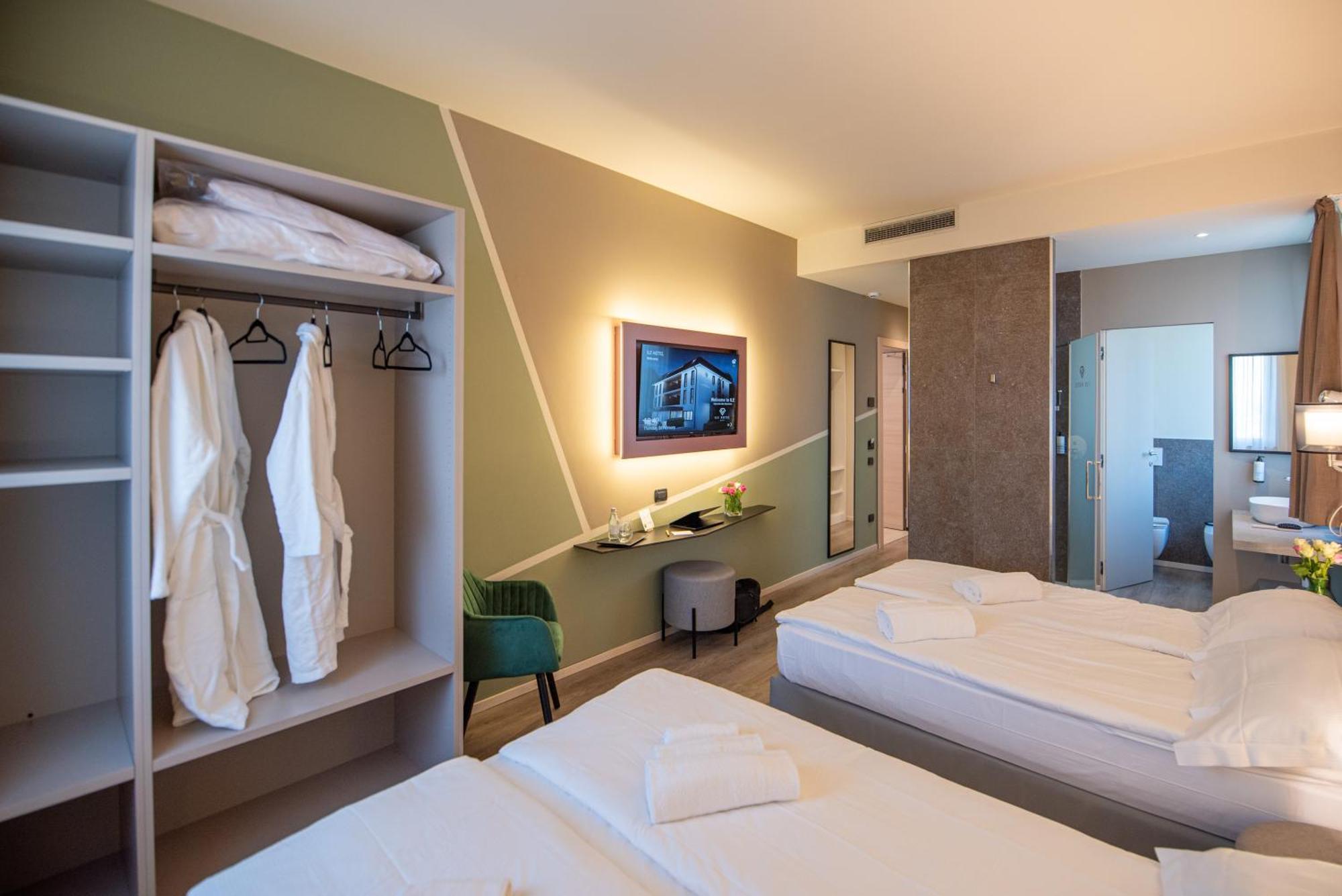 Ile Hotel Peschiera del Garda Ngoại thất bức ảnh
